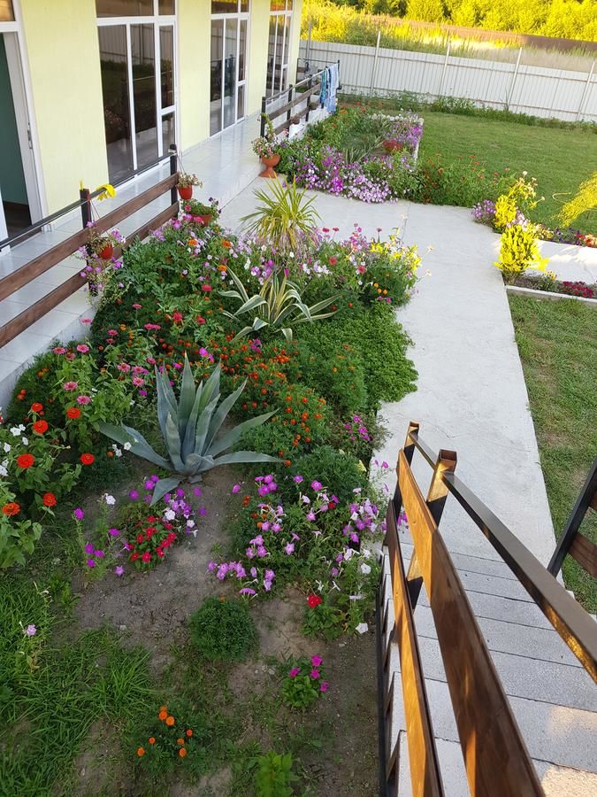 Гостевой дом Lana Пицунда-18