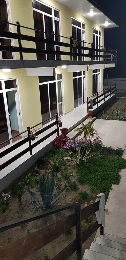 Гостевой дом Lana Пицунда