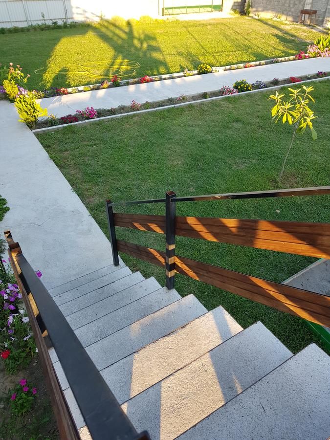 Гостевой дом Lana Пицунда-6